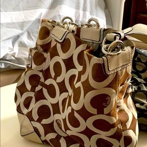 Classic large coach bag